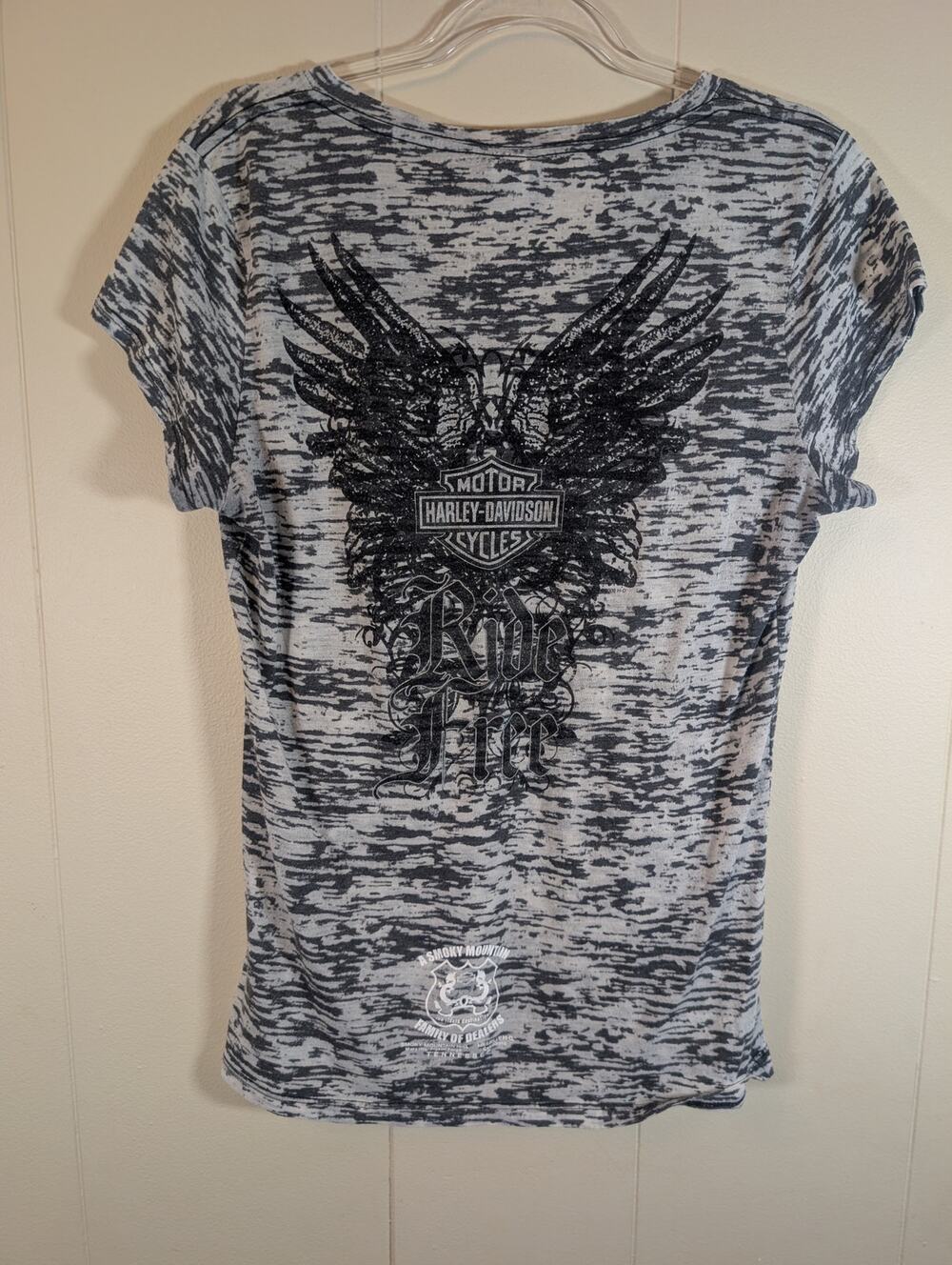 HARLEY-DAVIDSON Women's XL Rhinestone V Neck Ride Free Eagle Graphic Biker Tee